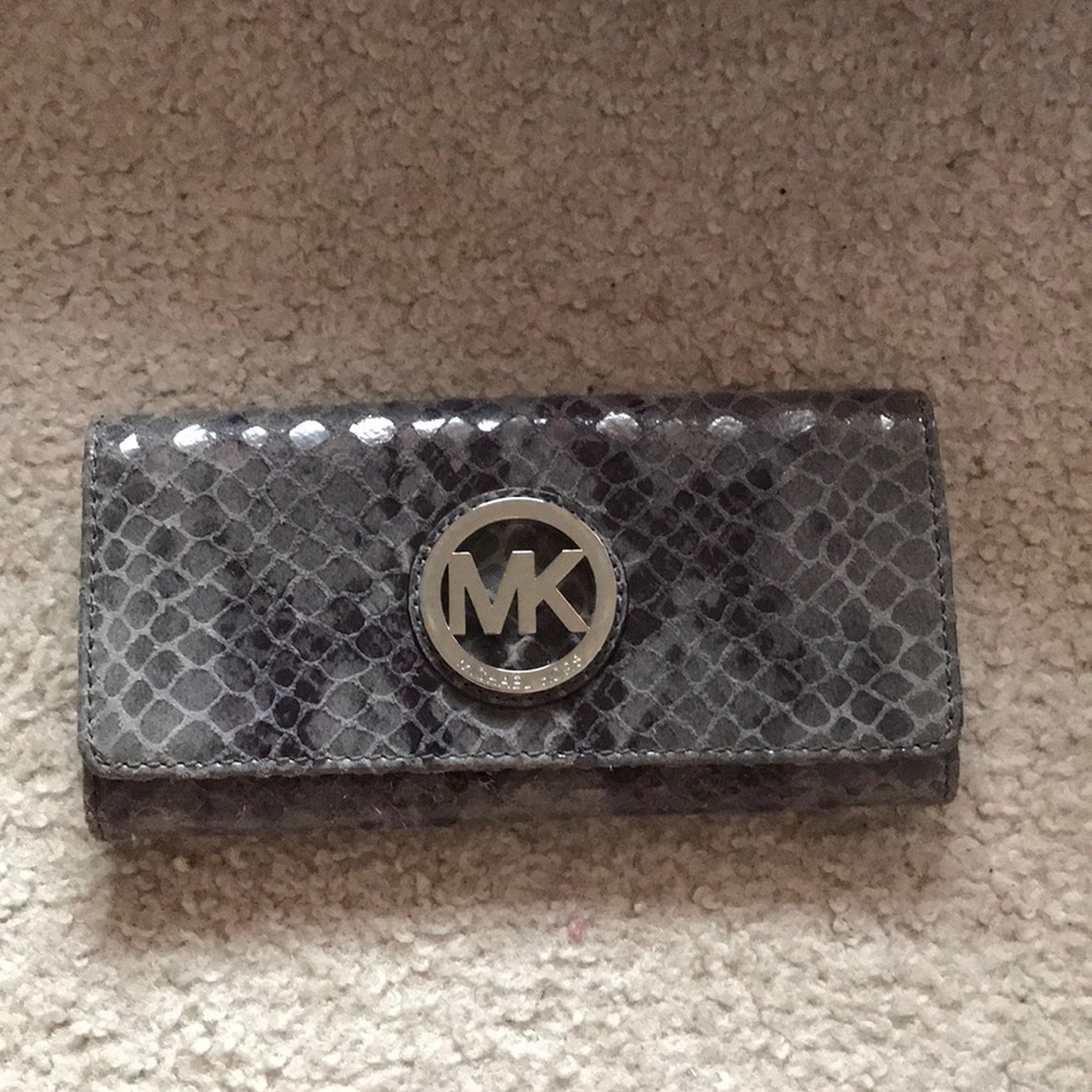 Michael Kors wallet